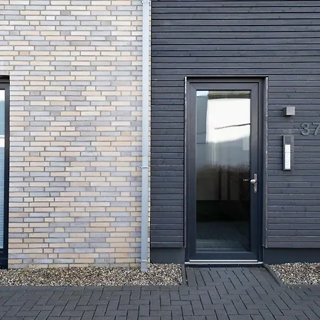 Im Sonnengarten Paulsen No 15 * Kellenhusen